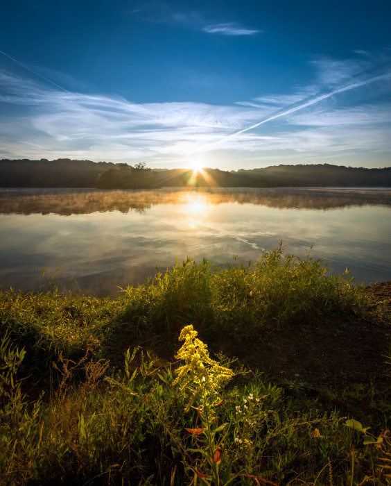 Hargus Lake Sunrise ISO: 125 - f/11 - 11mm