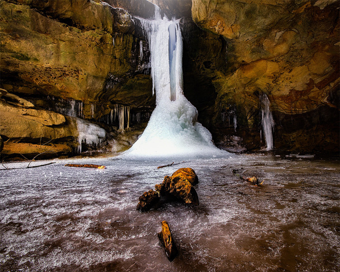 Conkles Hollow Winters End ISO:100 - f/16 - 10mm - 1.6 sec