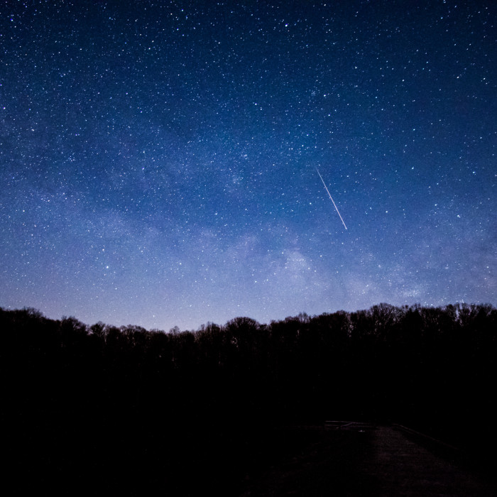 Rose Lake Shooting Star ISO:100 - f/2 - 12mm - 15 sec